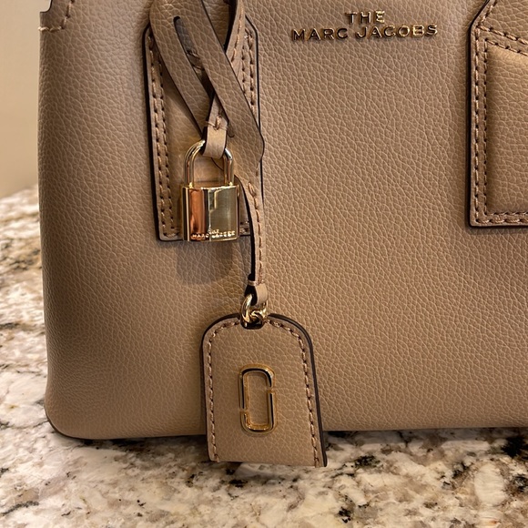 Never Used Marc Jacobs Editor 29 Tote - Picture 3 of 10